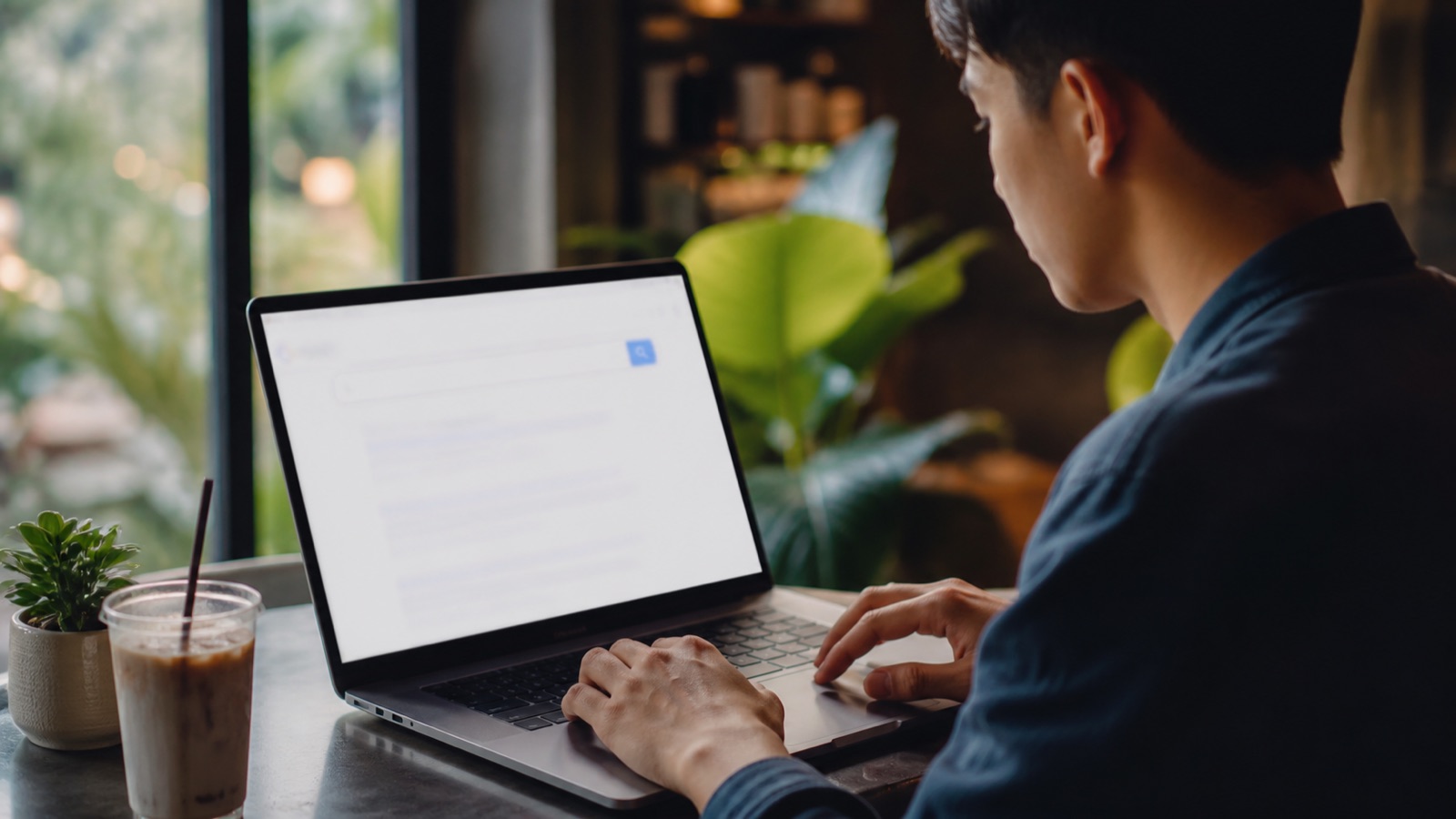 Hình minh họa riêng cho bài Chegg và cú sốc AI Overviews của Google